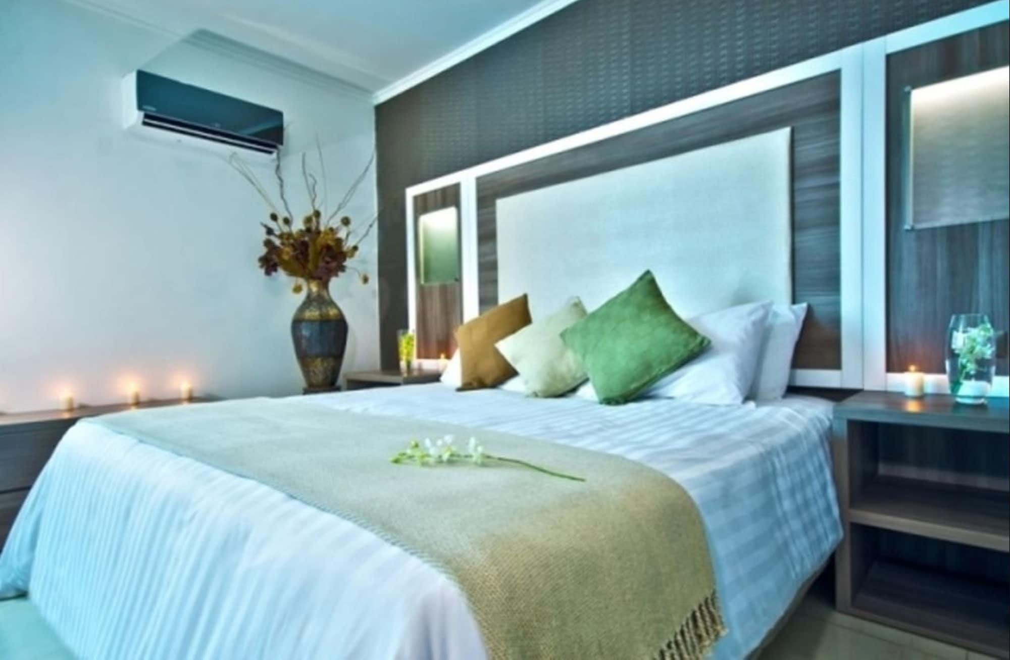 Hotel Bahia Suites Panamá Esterno foto