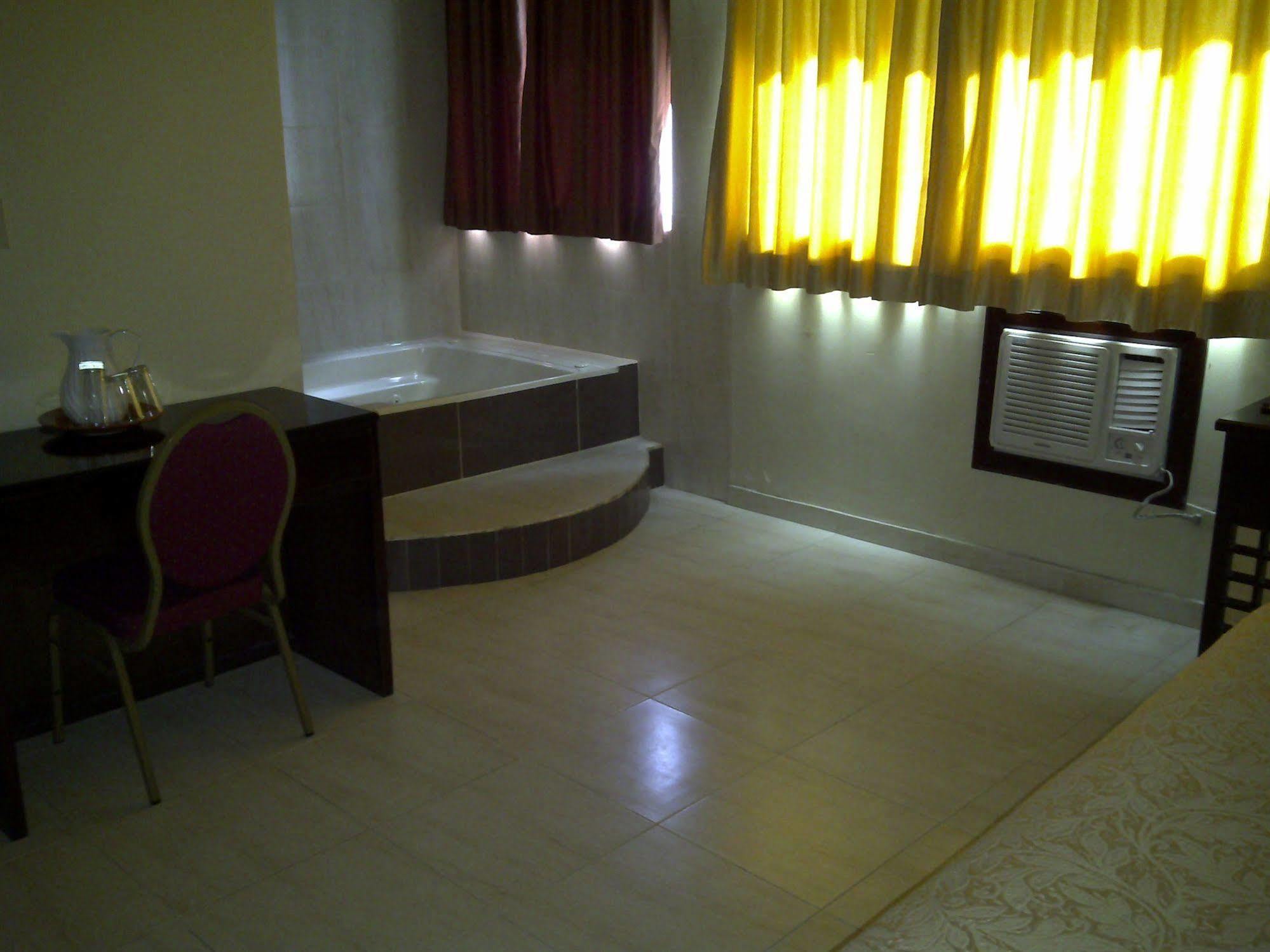Hotel Bahia Suites Panamá Esterno foto